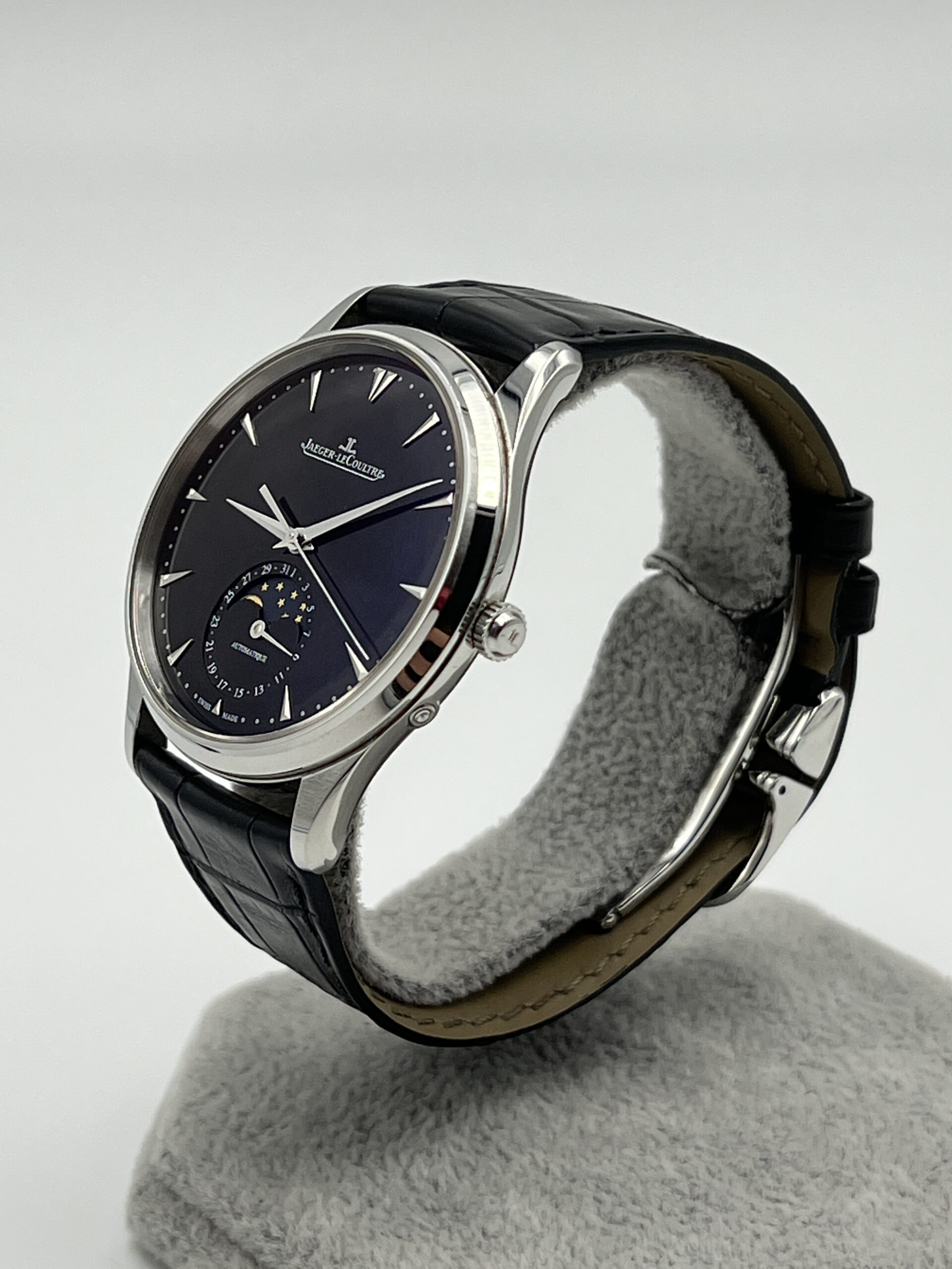 SOLD Jaeger LeCoultre Master Ultra Thin Moon Black 2017 B P