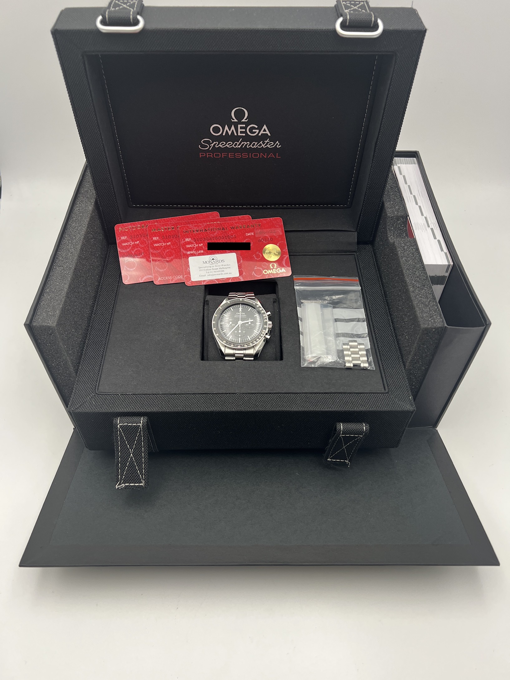 Moonwatch box online